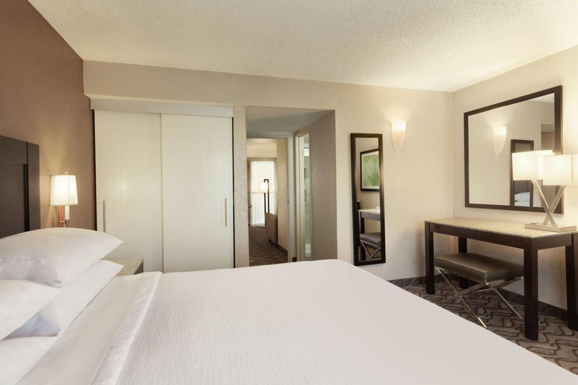 Embassy Suites By Hilton Arcadia-Pasadena Area Экстерьер фото
