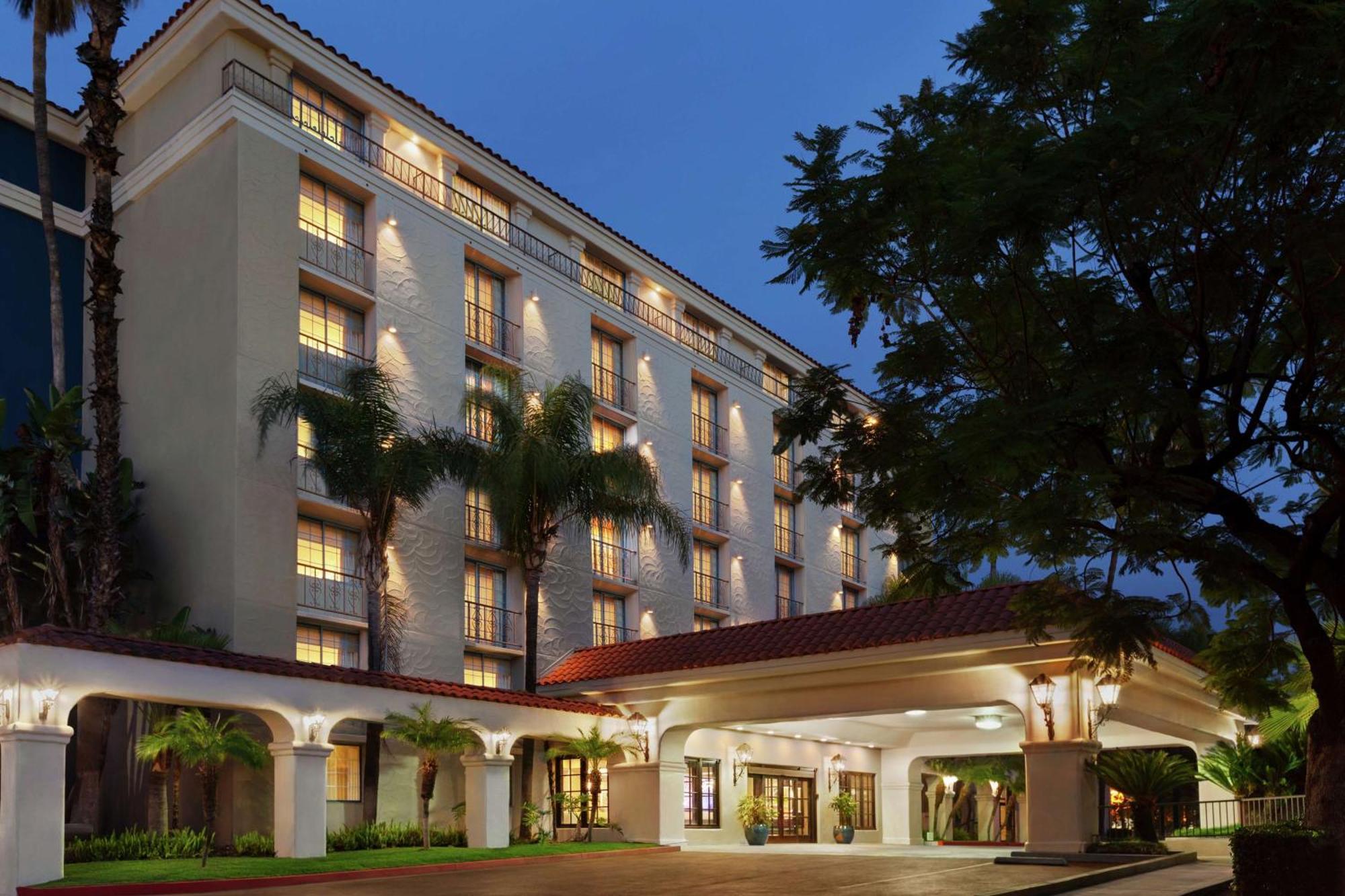 Embassy Suites By Hilton Arcadia-Pasadena Area Экстерьер фото